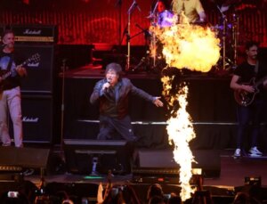 Yolsuzluk skandallarıyla çalkalanan Arjantin’de Devlet Başkanı Milei rock konseri verdi