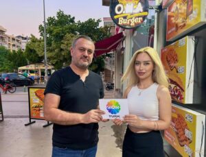 Karşıyaka’da Gastronomi Devrimi Alışılmışın Dışında Bir Lezzet Deneyimi Sunan “Oha Burger” Sokak Lezzetlerine Yeni Bir Soluk Getiriyor